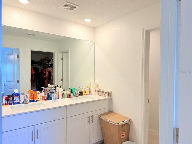 Building Photo - 35080 Brackett Bnd