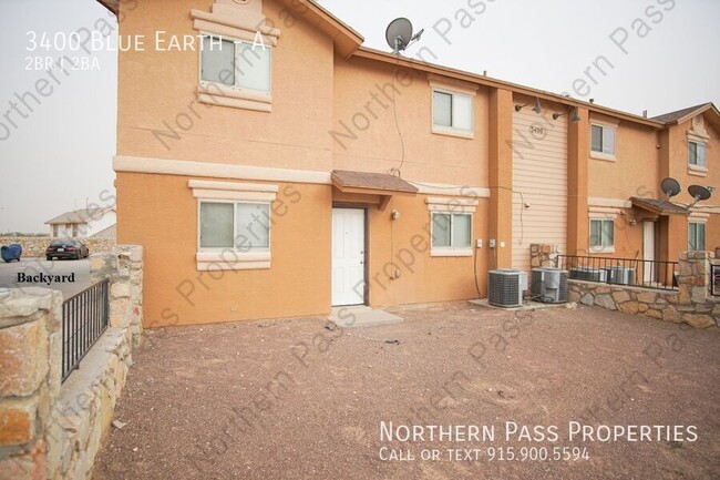 Building Photo - 2 Bedroom Apartment w/Refrigerated AC!! 2 ...