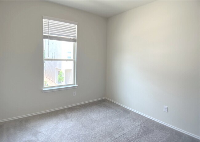 Building Photo - 3116 Yukon Trace Dr