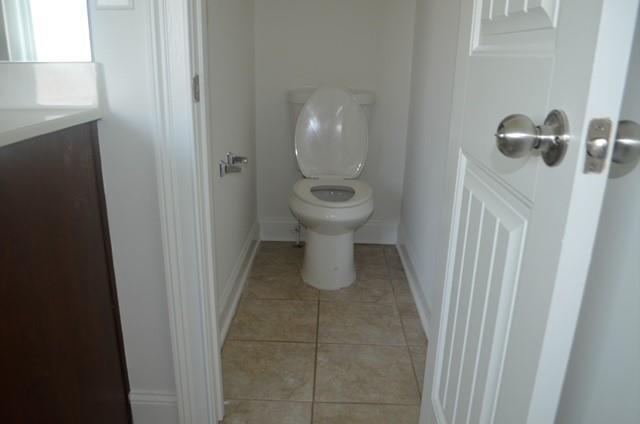Building Photo - 15 Creekwater Dr
