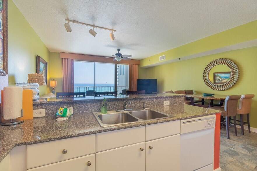 Building Photo - 104 Gulfside Ct