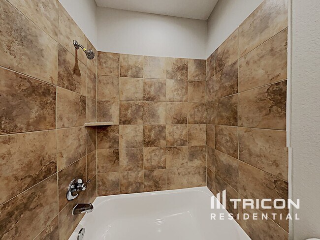 Building Photo - 7123 Durango Creek Dr