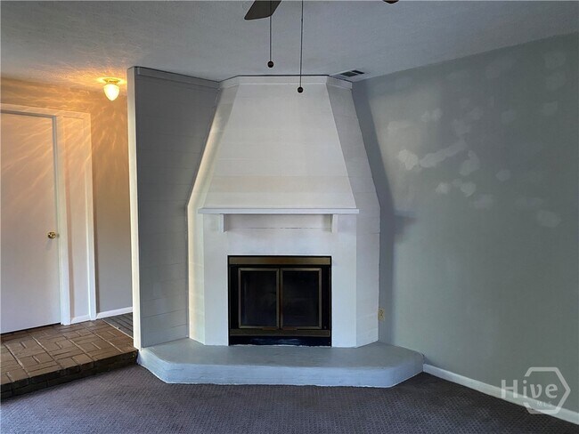 Building Photo - 16 S Stillwood Ct