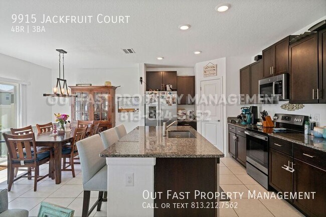 Building Photo - 9915 Jackfruit Ct