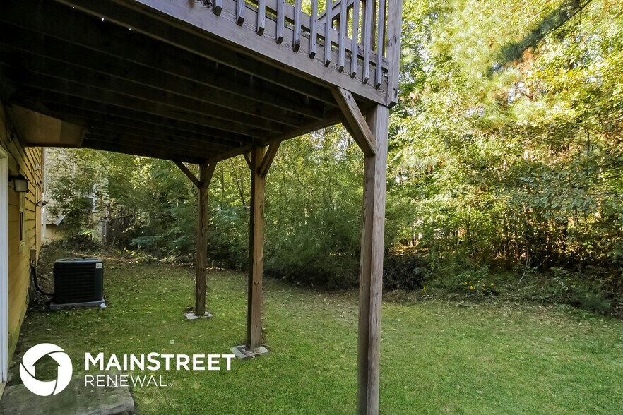 Building Photo - 836 Revena Dr