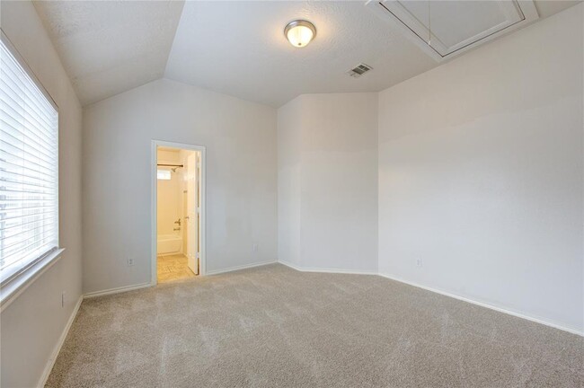 Building Photo - 6727 Patricia Ln