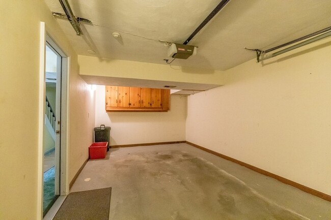 Building Photo - 55 Prescott Dr