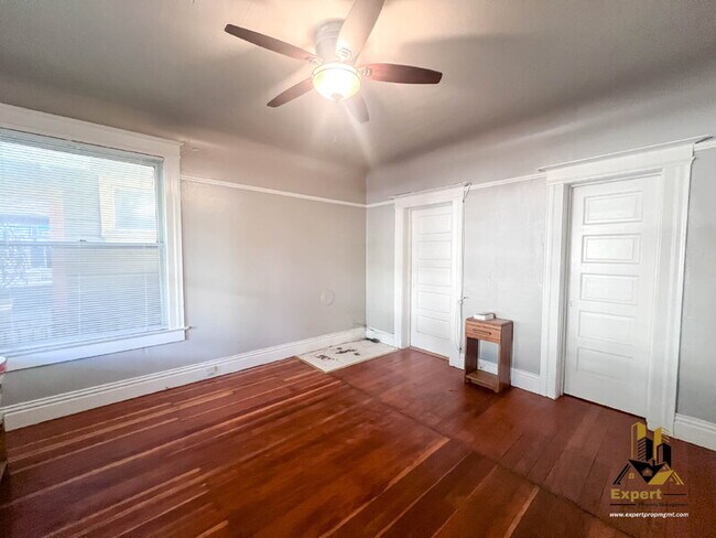 Building Photo - 1708 16th St