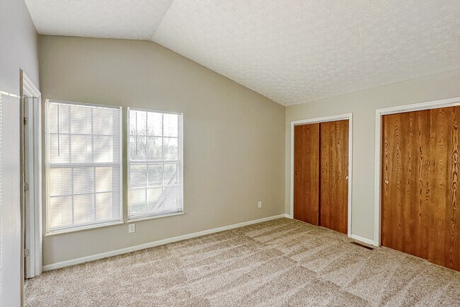 Building Photo - 473 Buckingham Ct