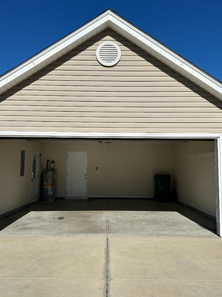 Building Photo - 538 Carolina Woods Dr