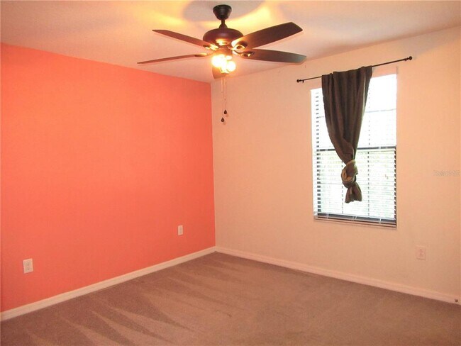 Building Photo - 10120 Rose Petal Pl