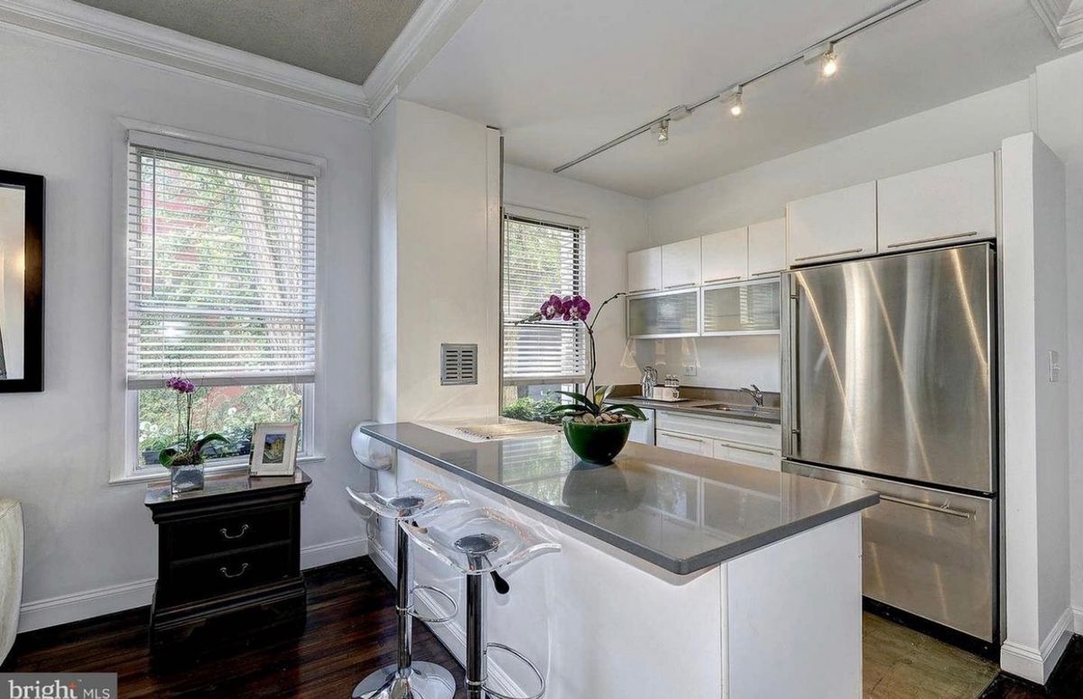 Building Photo - 1822 15th St NW