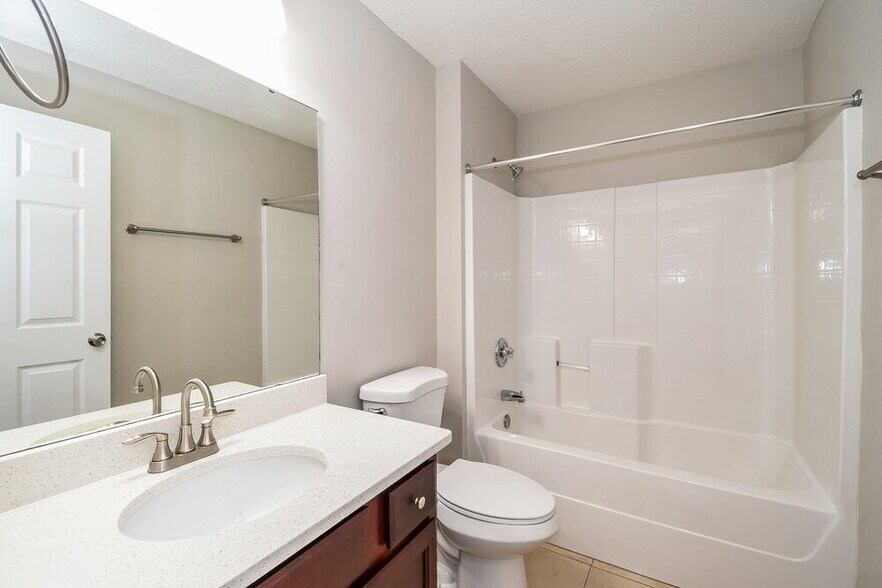 Building Photo - 5107 Johnson Creek Dr