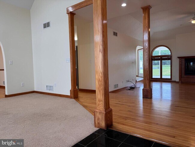 Building Photo - 3223 Halltown Rd