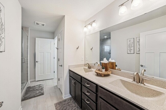 Building Photo - 10875 Tartan Ct