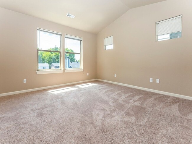 Building Photo - 20713 SW Sister Ln
