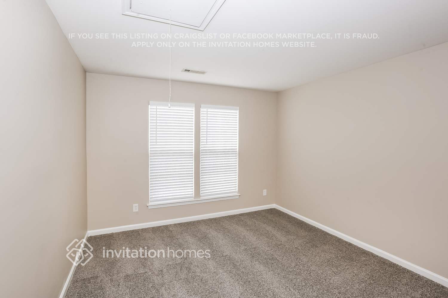 Building Photo - 128 Crestwood Dr