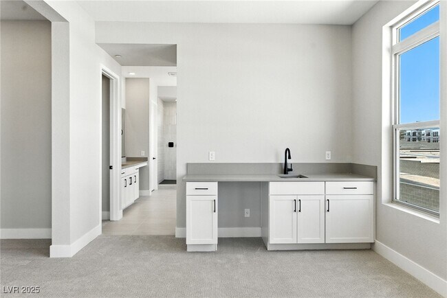 Building Photo - 10632 Rolling Vista Dr