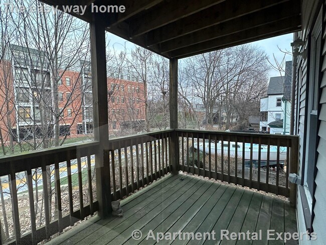 Building Photo - 36-38 Princeton St Unit #2