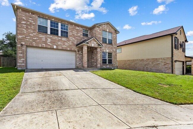 Building Photo - 3 Bedroom/2.5 Bath Bluffs of Lookout Canyon Subdivision