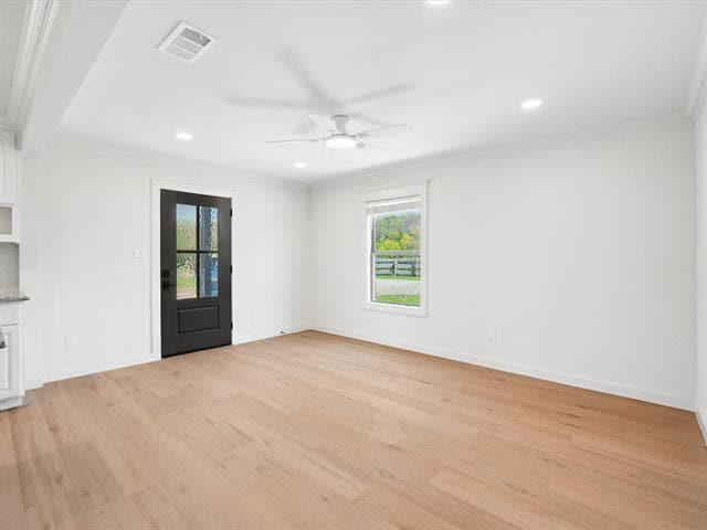 Building Photo - 5544 Ranchero Ln