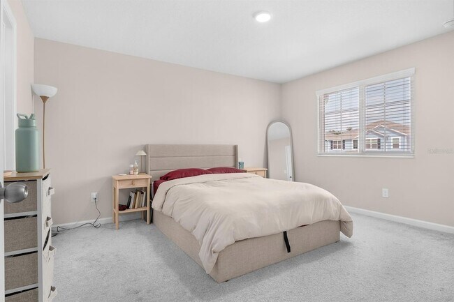 Building Photo - 5070 Rain Shadow Dr