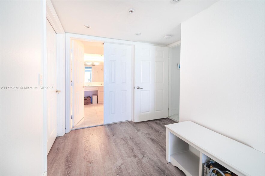 Building Photo - 6301 Collins Ave