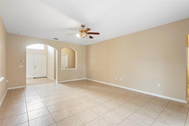 Building Photo - 13145 Moro Ct