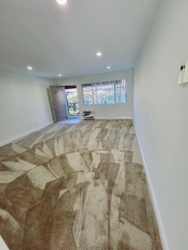 Building Photo - 8919 Longden Ave