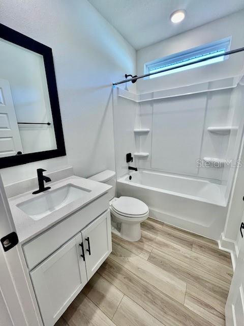 Building Photo - 1497 Laredo Ave