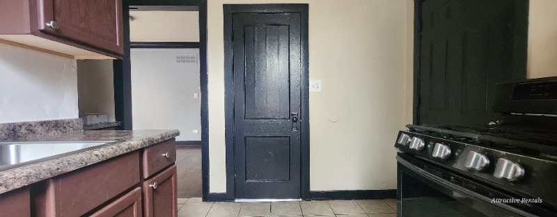 Building Photo - 6646 S Bishop St