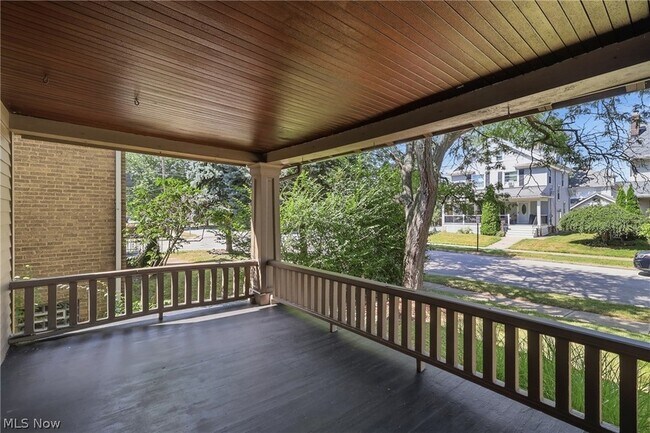 Building Photo - 1539 Elbur Ave