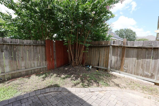 Building Photo - 17610 Blue Lilly Ln