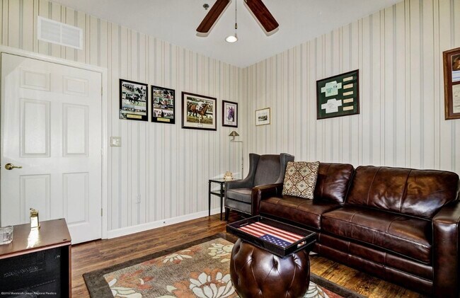 Building Photo - 22 Cooper Ave