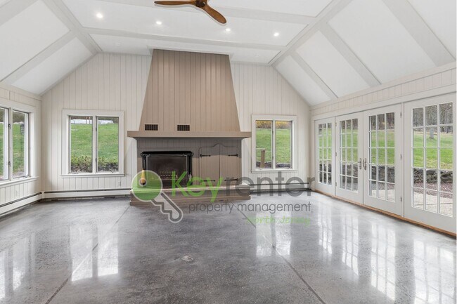 Building Photo - Charming 4-Bedroom Home on 2 Acres—Woods, Trails & Exceptional Storage