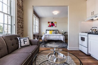 Building Photo - Glendale Flats