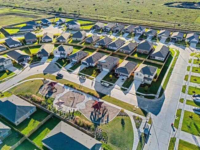 Building Photo - 16615 Rolling Hillside Wy