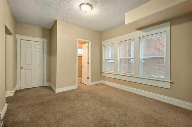 Building Photo - 3815 Baltimore Ave