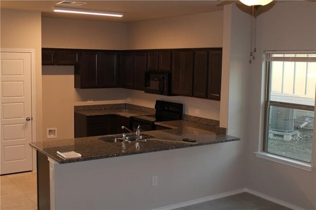 Building Photo - 1220 Garland Rd