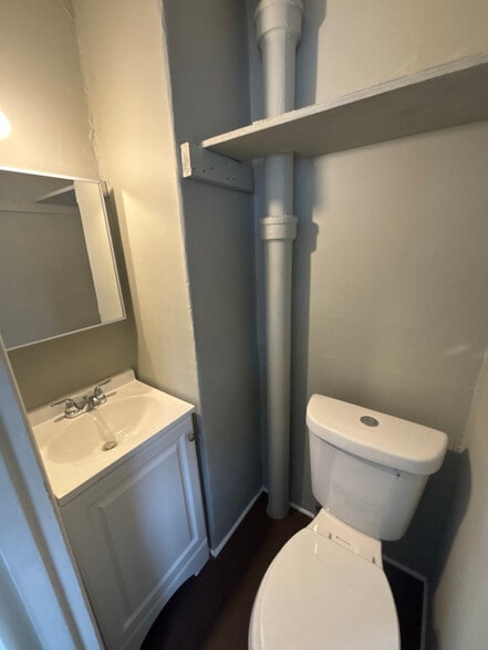 Building Photo - 1042 Butler St