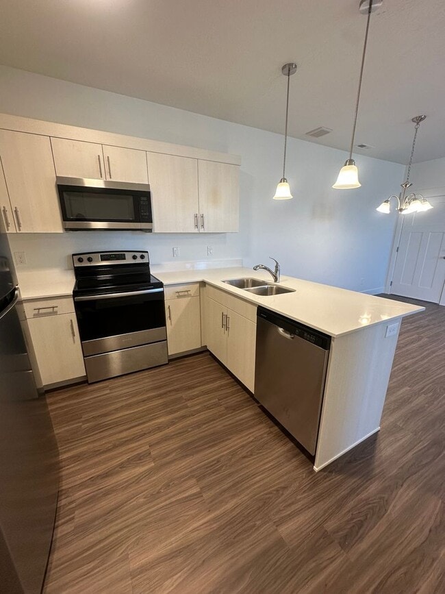 Building Photo - 6454 Pinnacle Peak Ln