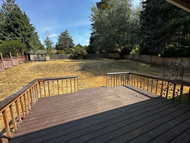 Building Photo - 3Bd/1.5Ba Renton House