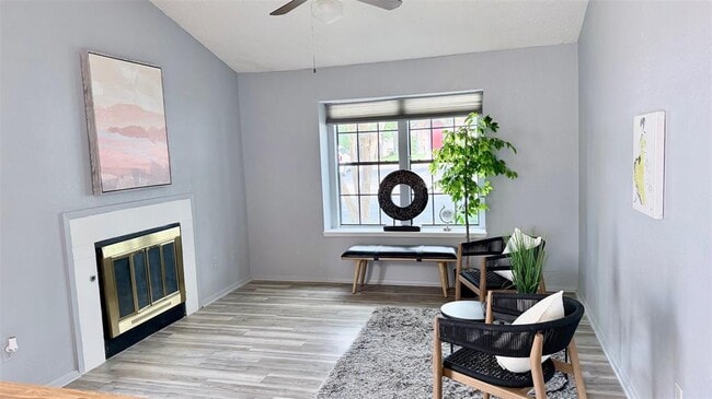 Building Photo - 1411 Gracy Farms Ln