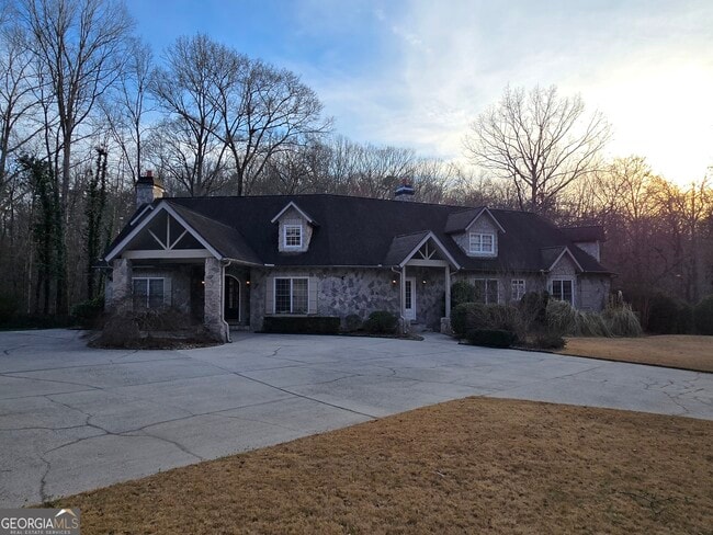 Building Photo - 1256 Olde Lexington Rd