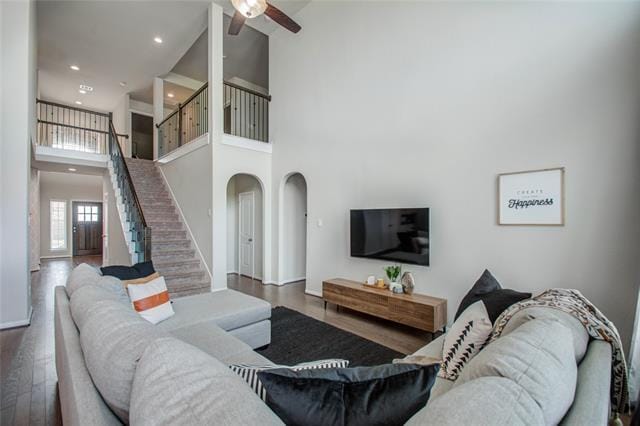 Building Photo - 7606 Cottonwood Falls Dr