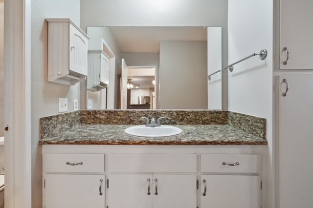 Building Photo - 2 Bed / 2 Bath in Old Town Pasadena