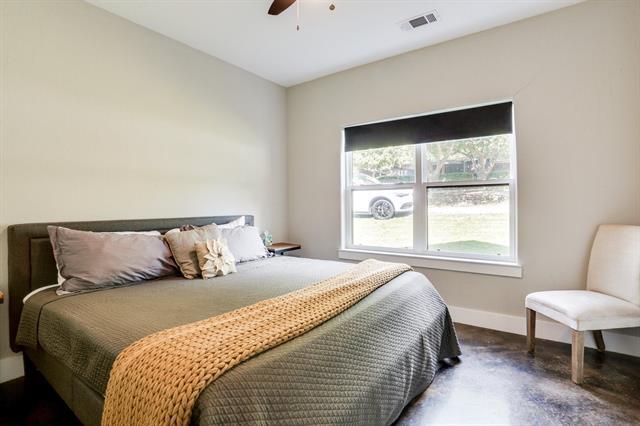 Building Photo - 265 Bentwood Dr