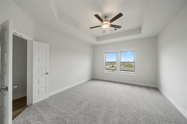 Building Photo - 11411 Waterford Spg Trl