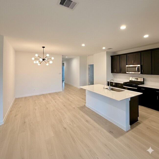 Building Photo - 4210 Harvest Creek Cr