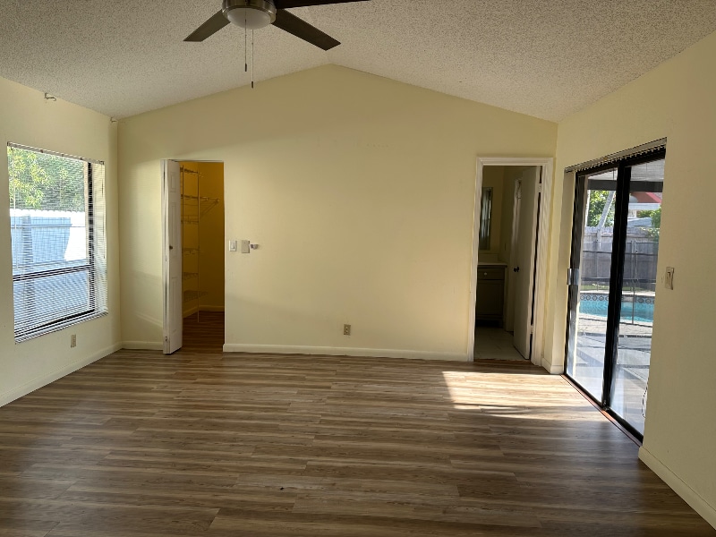 Building Photo - 8208 SW 12th Pl